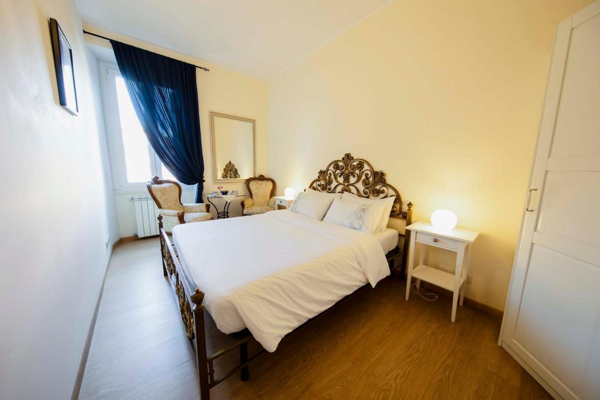 Azzurra Apartment *