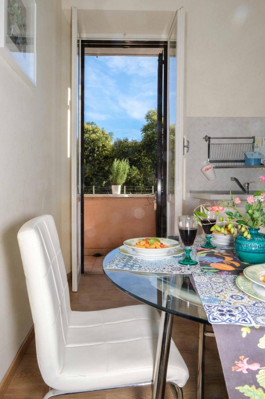 Azzurra Apartment *