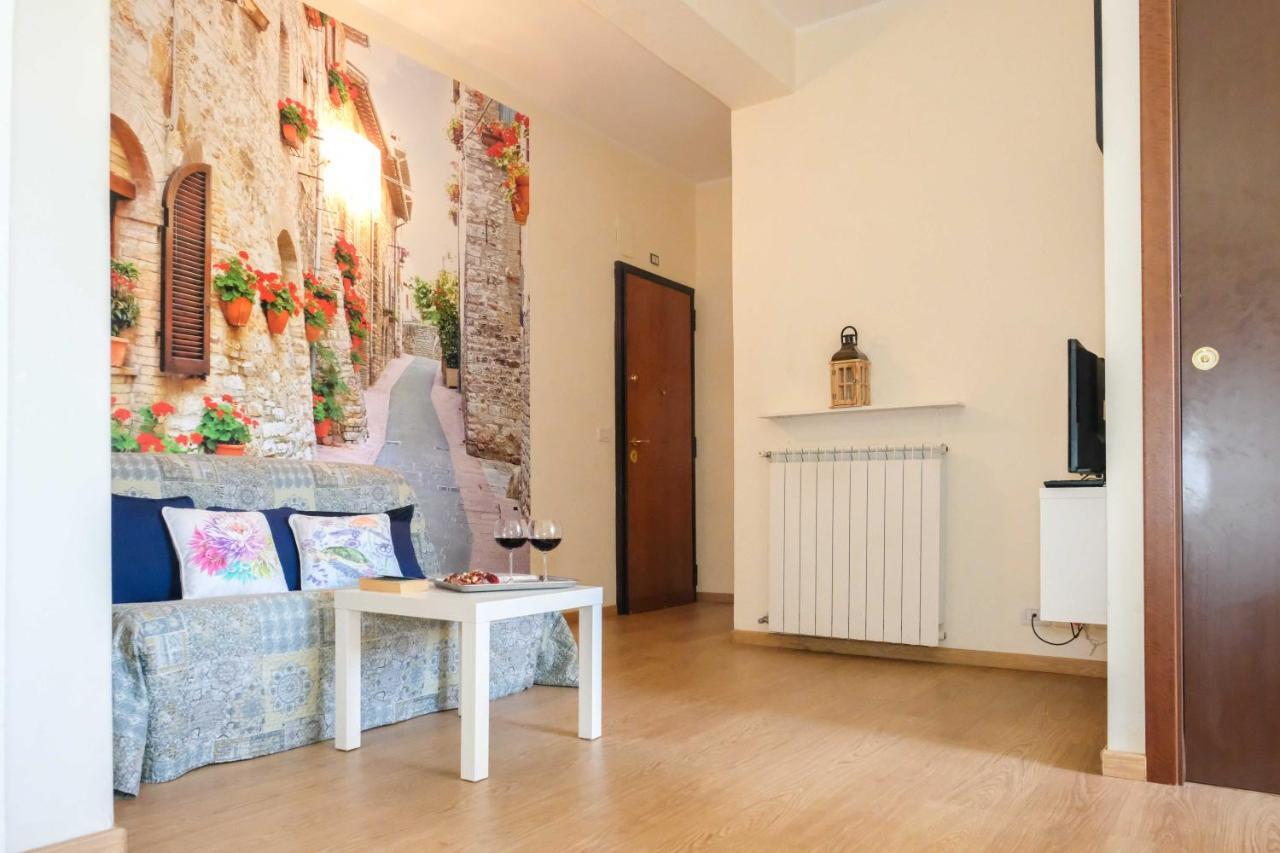Azzurra Apartment Rom